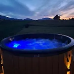 Apartment Beskid House Loftowy Blisko Gor Sauna&balia Platna By Reapartments *